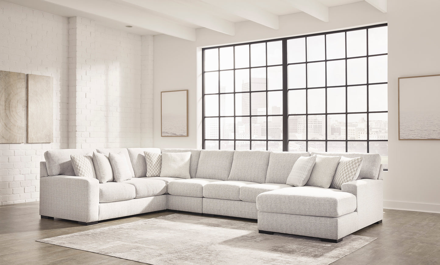 Larce Sectional