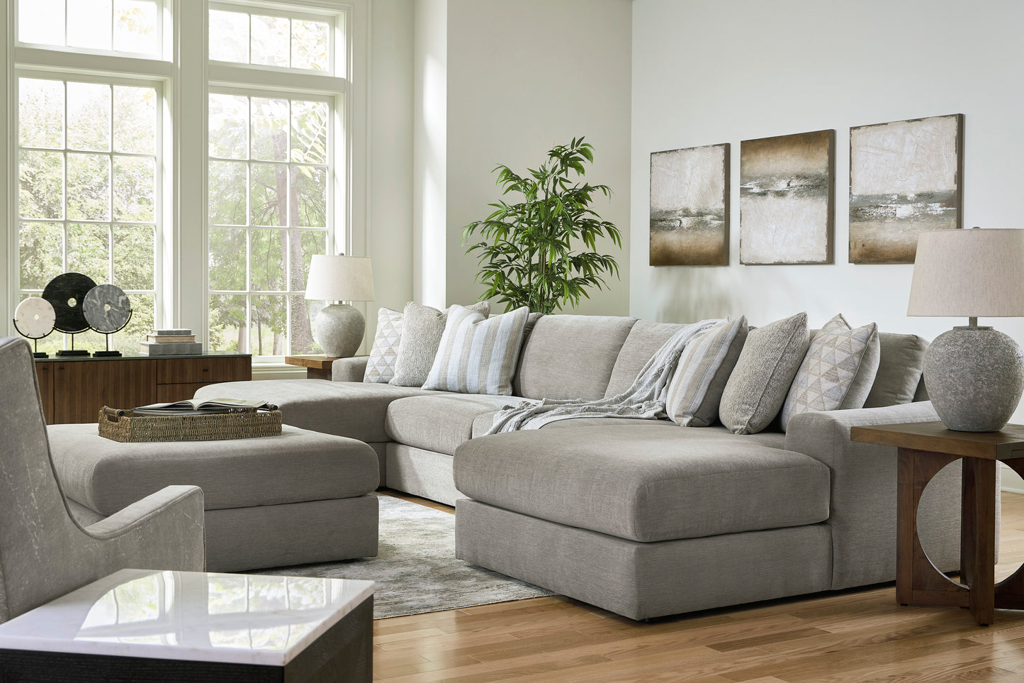 Avaliyah Sectional