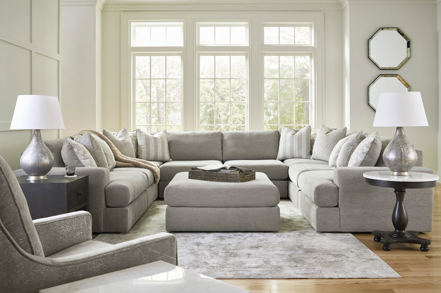 Avaliyah Sectional