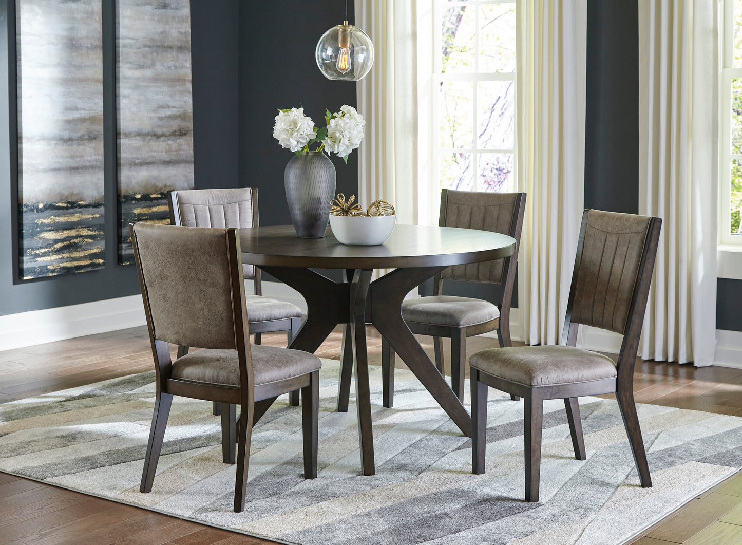 Wittland Dining Collection