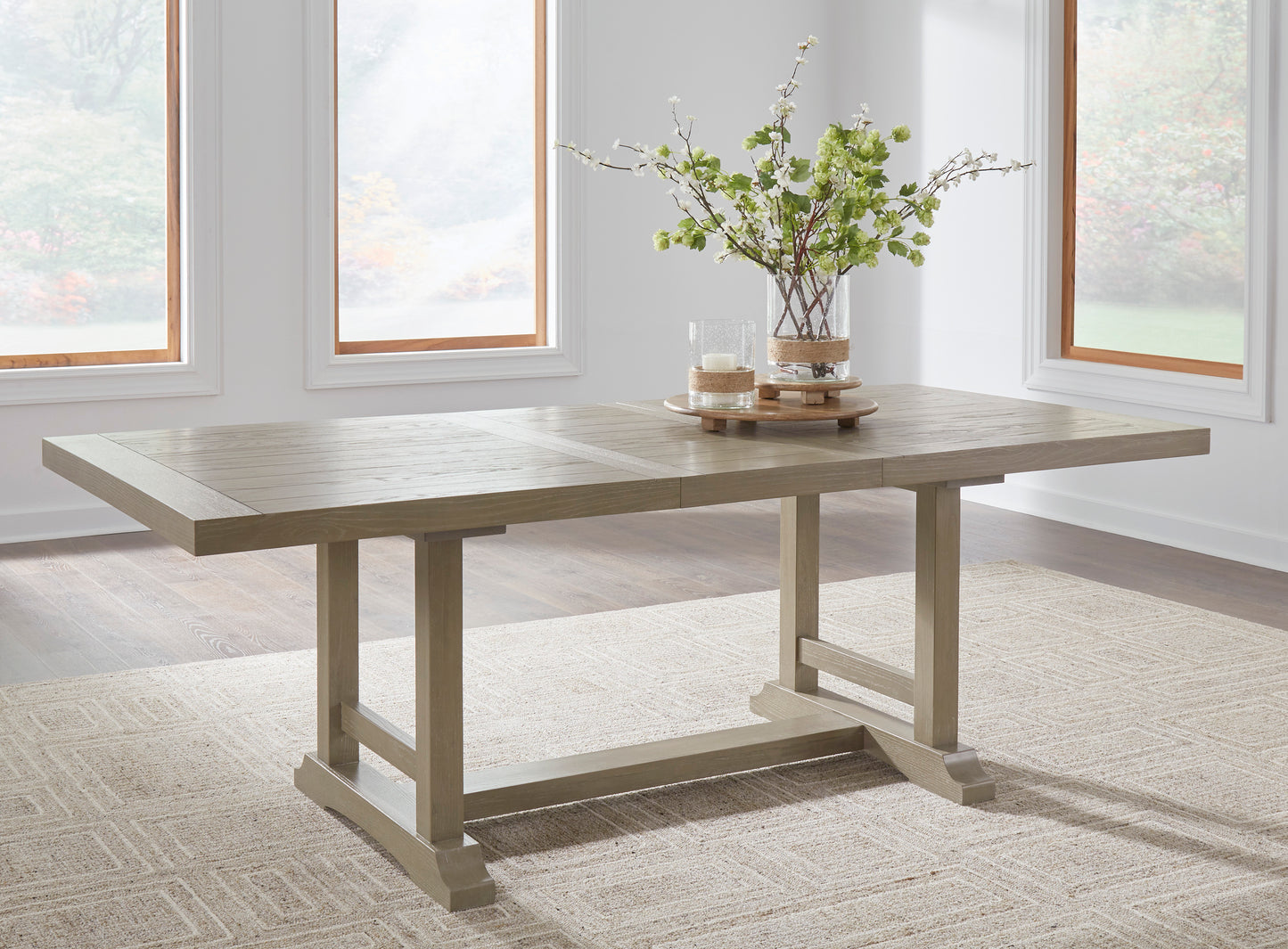 Vallardia Dining Collection