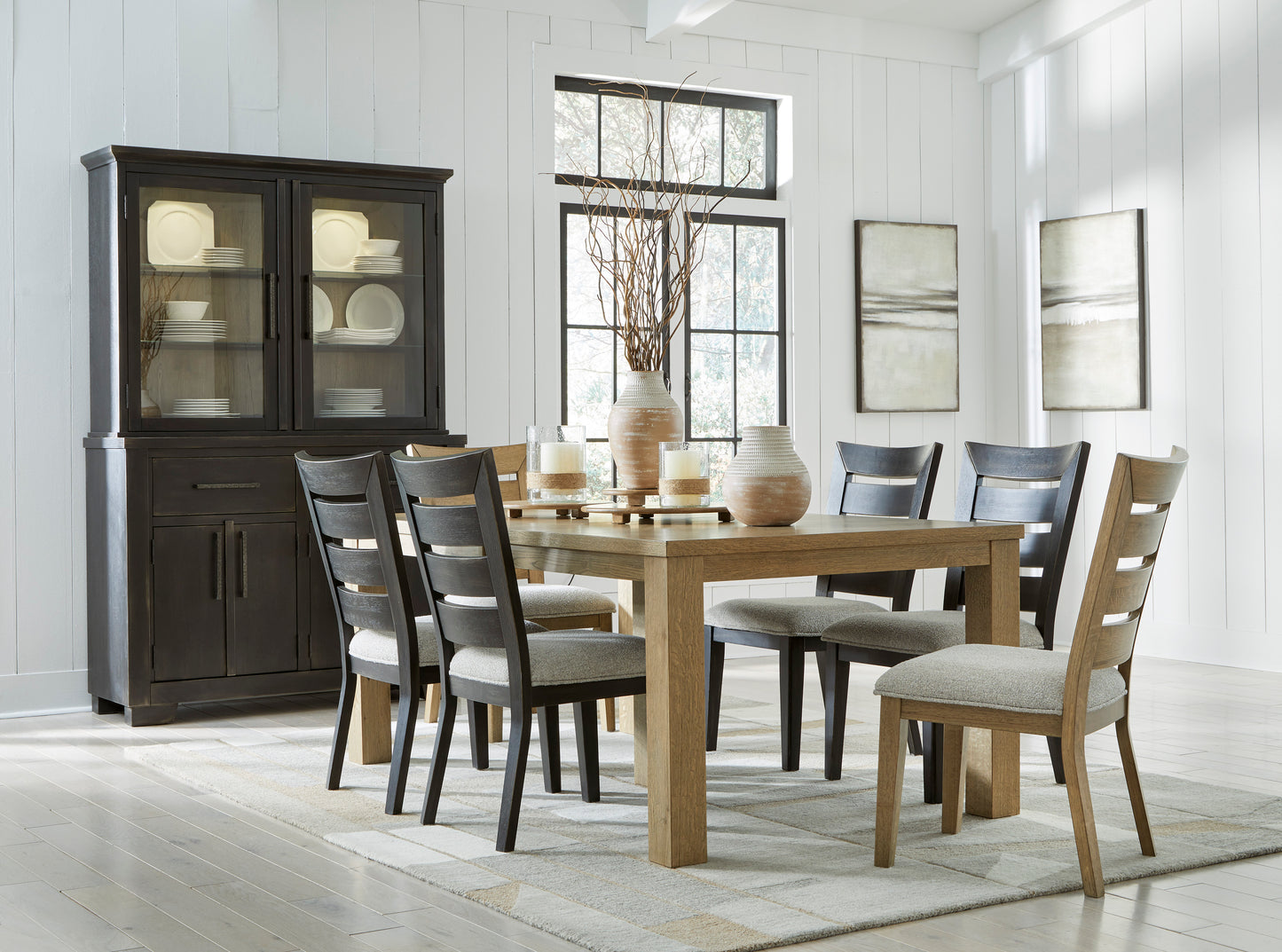 Galliden Dining Collection