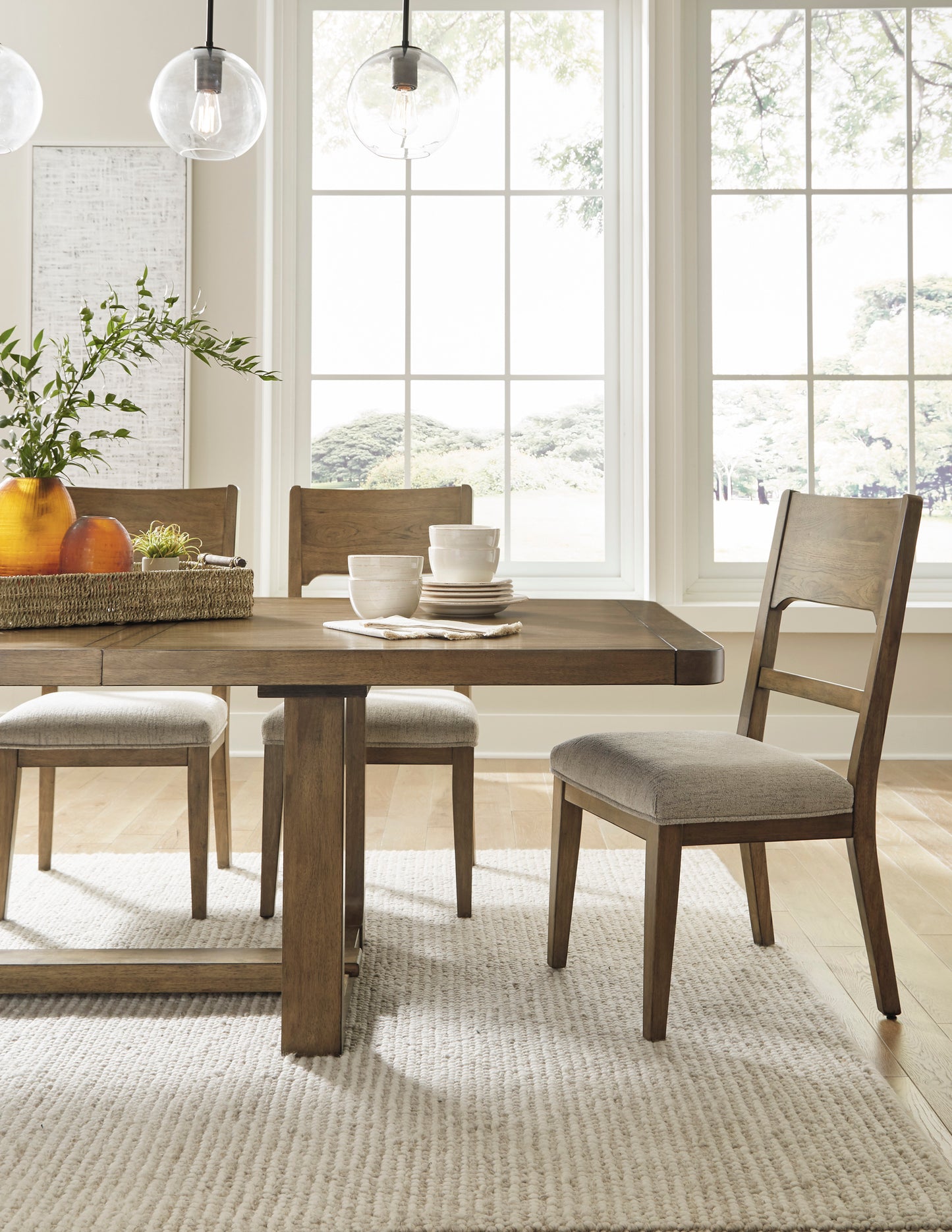 Cabalynn Dining Collection